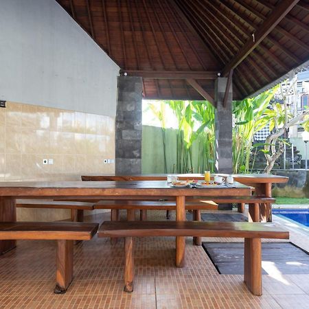 Cempaka Mas Guest House Canggu Exterior photo